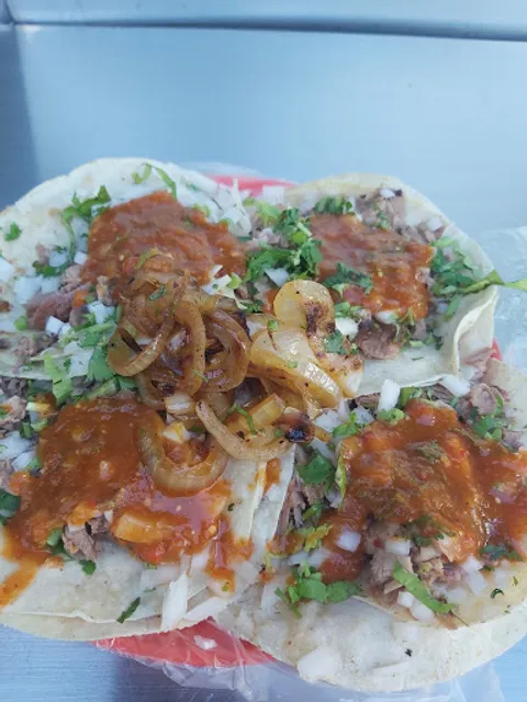 Tacos de Barbacoa Charly