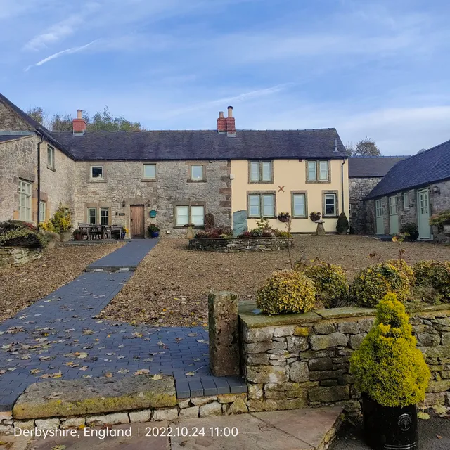 Uppermoor Farm Amazing Peak District accommodation with 10 bathrooms