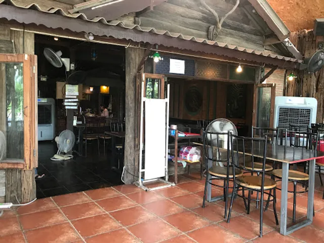 Ban Somtam Restaurant
