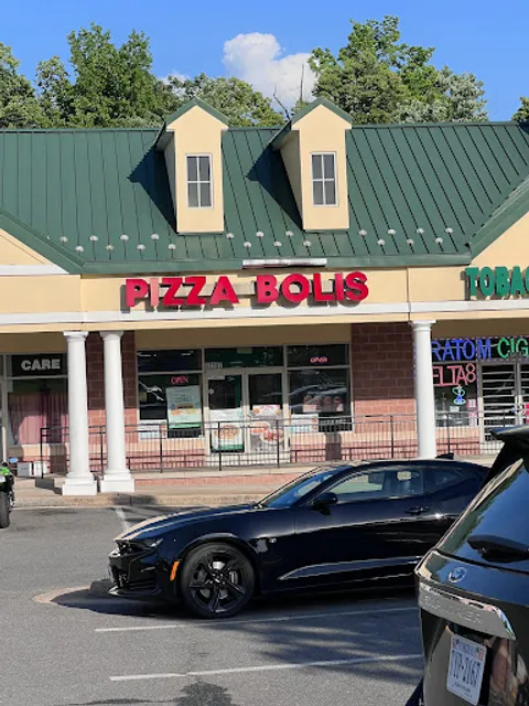 Pizza Boli's