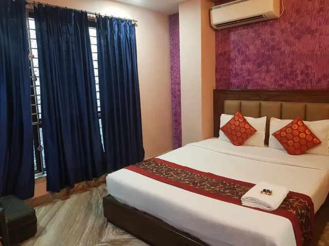 Hotel Aloka Residency