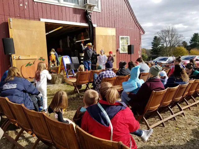 Charlton Arts and Activities Center