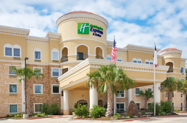 Holiday Inn Express & Suites Lufkin South by IHG