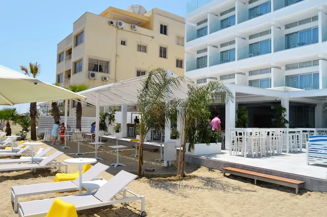 THE ISLAND BOUTIQUE HOTEL