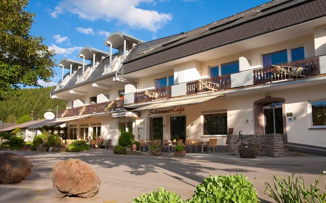 NaturPurHotel Maarblick