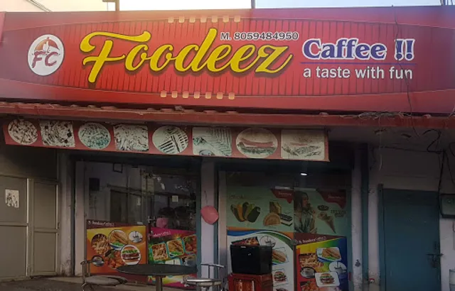 Foodeez Caffee