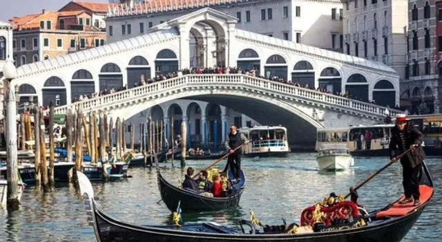 Ca della Rosa. Truly Venice rent apartrment./ Ca del giglio