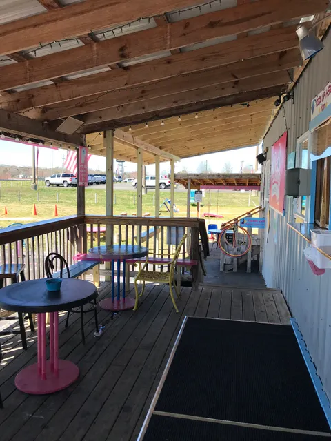 Pelican's SnoBalls York