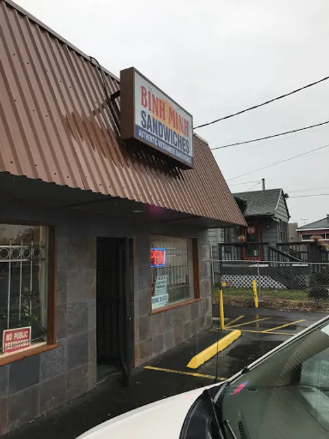 Bình Minh Sandwiches