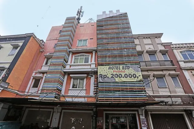 SUPER OYO 92672 Hotel Bsd