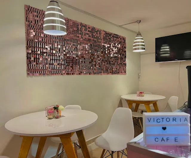 Victoria Café
