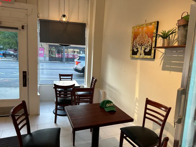 ZA'TAR Mediterranean Cuisine (Glatt Kosher)