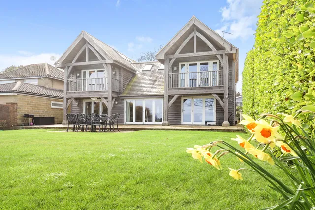 Island Holiday Homes