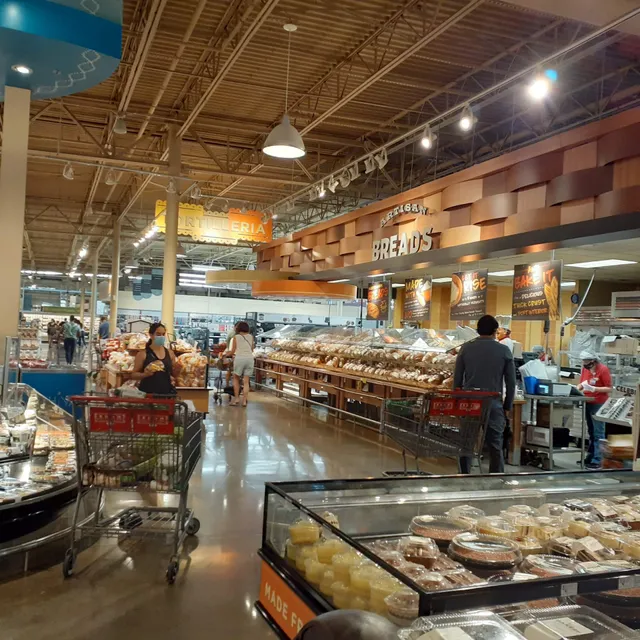 Village Plaza at Bunker Hill