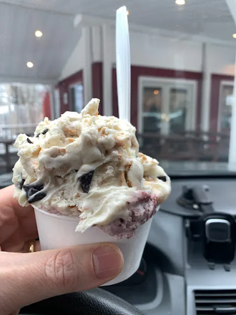 Cal's Creamery