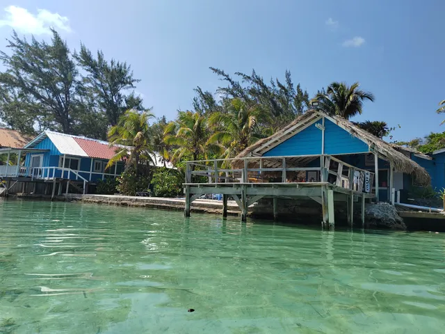 Good island tastes Restaurant