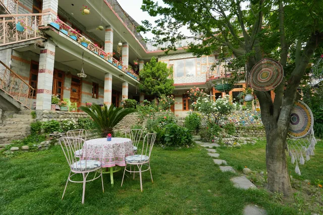 Unwind at Chanderlok