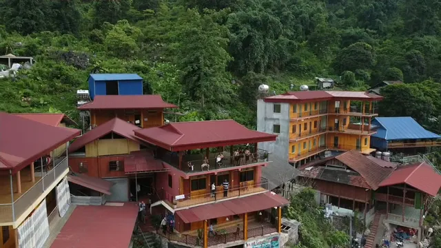 Ba Be Lake View Homestay