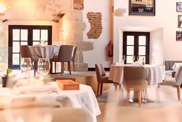 Marcela Brasa y Vinos