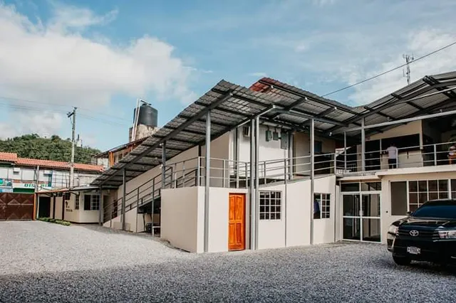 Hotel Tropical Inn Poptun