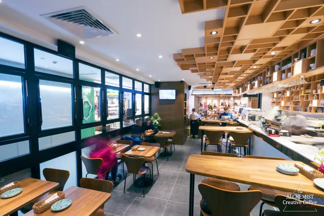 The Alchemist Cafe (Tsim Sha Tsui)
