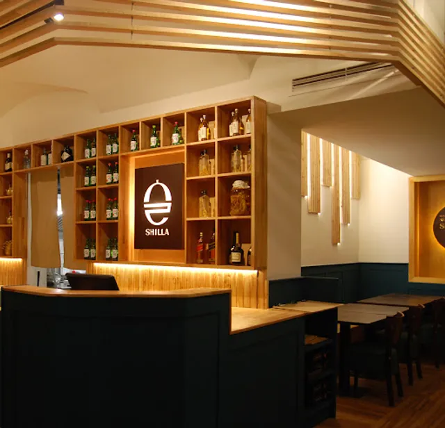 Shilla 신라 한식당