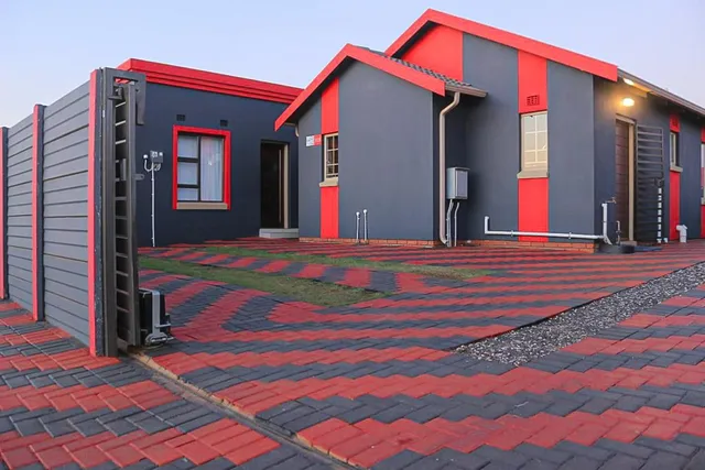 Sky City Luxury guest House