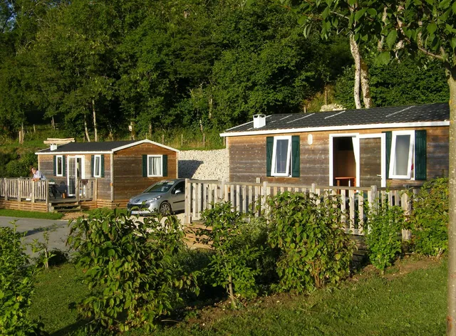 Camping Qualité Camping Les 12 Cols - Réouverture le 10 avril 2026