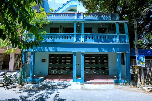 Bay Homes 2BHK W/T Bathtub Near Rock Beach