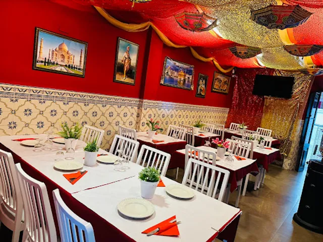 RESTAURANT TASTE OF INDIA