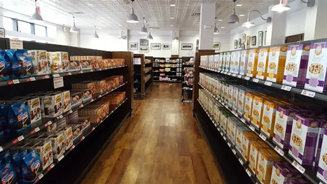 McKee Foods Bakery Store