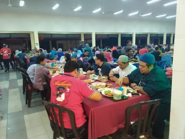 No4 Pesona Ikan Bakar Umbai