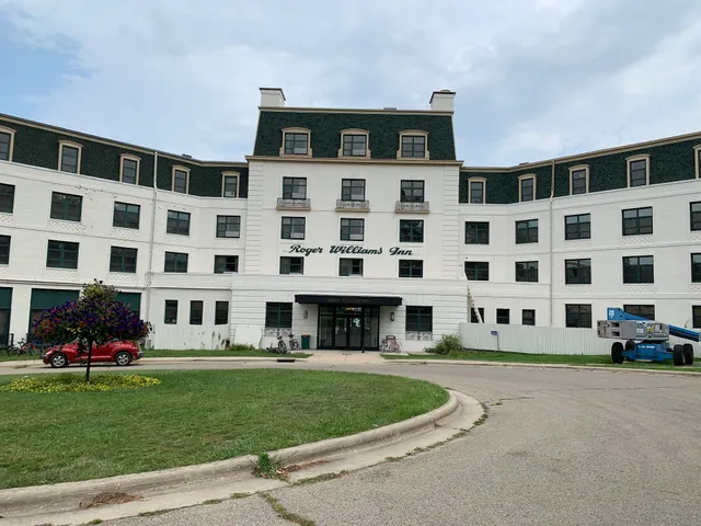 Roger Williams Inn