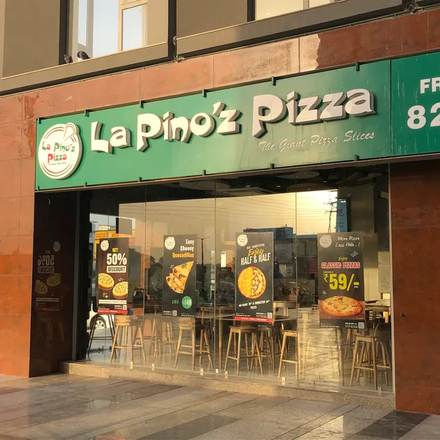 La Pino’z Pizza, Himatnagar