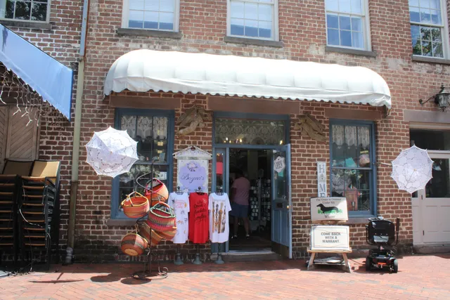 Something For Everyone Gifts (Bozena’s)