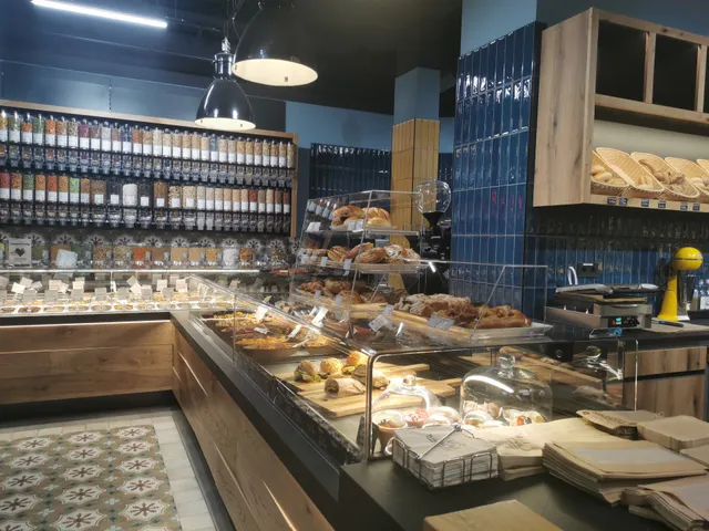 Jon Supermarkt - coffee | nuts | sweets Wiesbaden