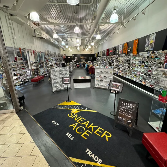 Sneaker Ace
