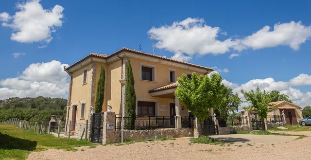 Bed Mirasierra Valdecarpinteros