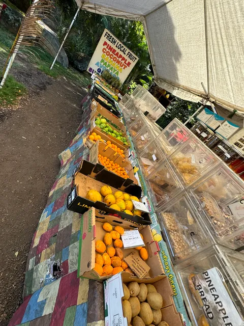 Maui's Own Fresh Fruit