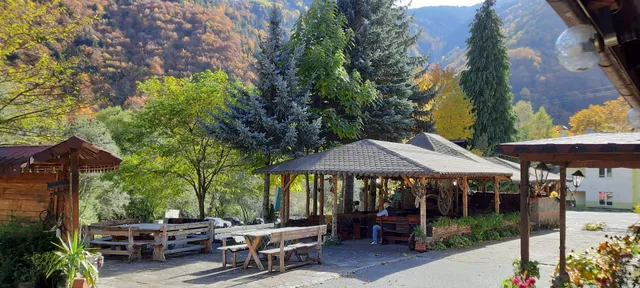 Family Hotel - Restaurant "Pri Mecho"