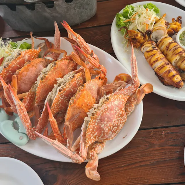 Seafood Club Bang Saen