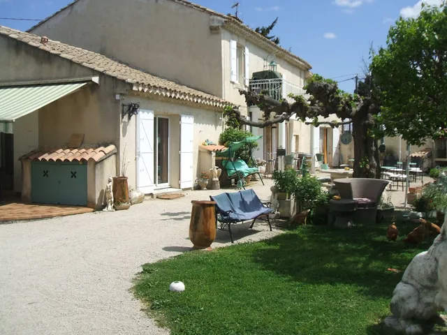 MAS DES RETROUVAILLES