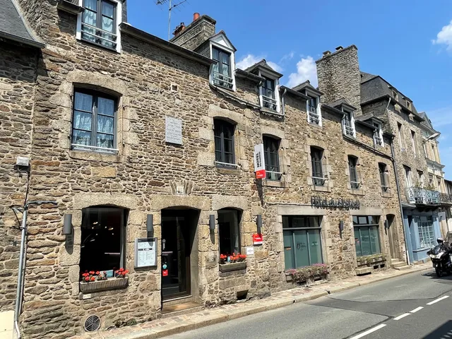 Hotel Du Château - Dinan, The Originals Boutique