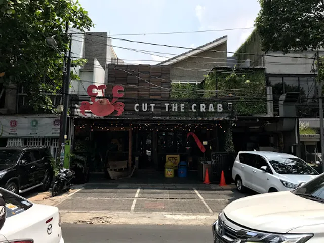 Cut The Crab Cikajang