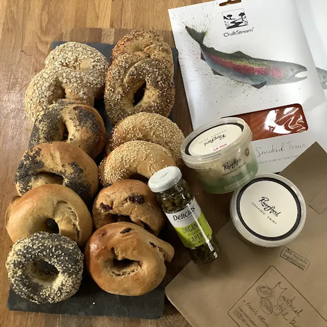 Montreal Style Bagels - Bakery & Café