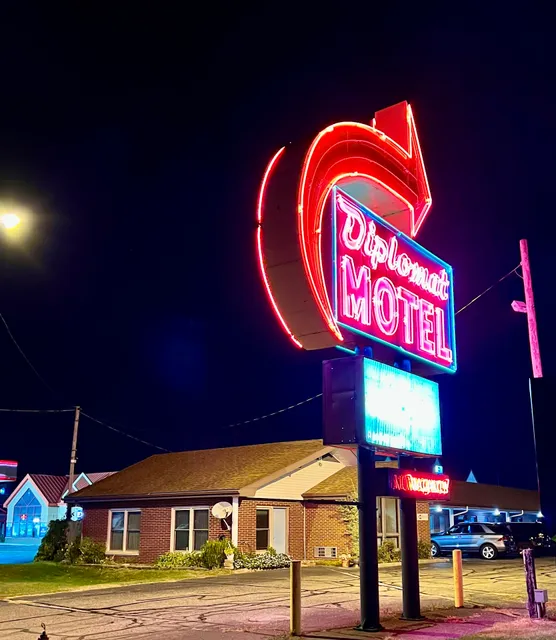 Diplomat Motel