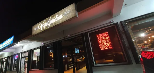 Luxe Vape Junction Lounge