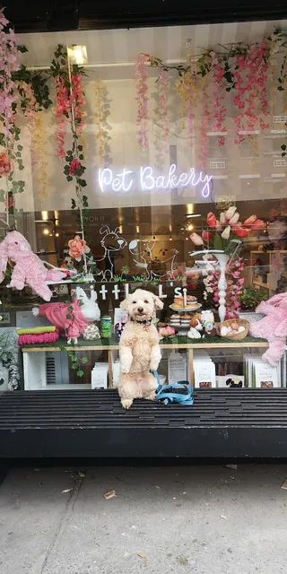 Little L's Pet Bakery & Boutique