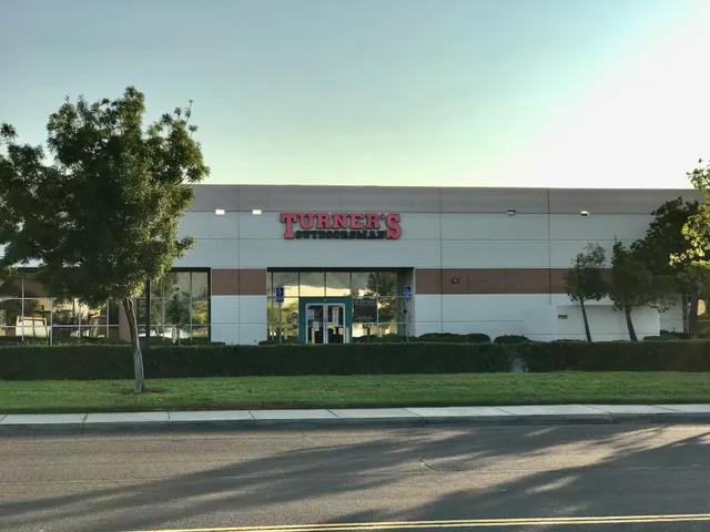 Turner's Outdoorsman-Temecula