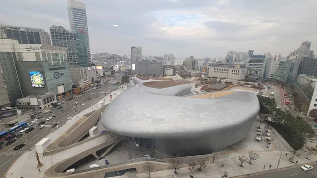 Apm Place Shopping Centre